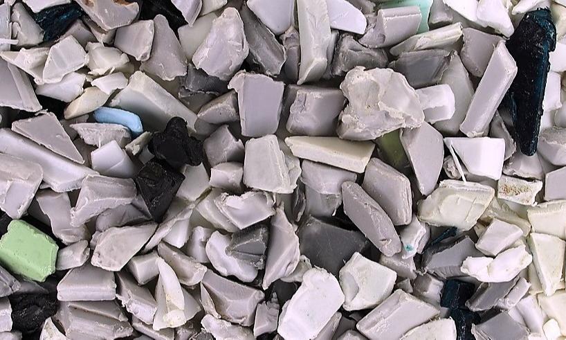 Defect - Waste Plastic